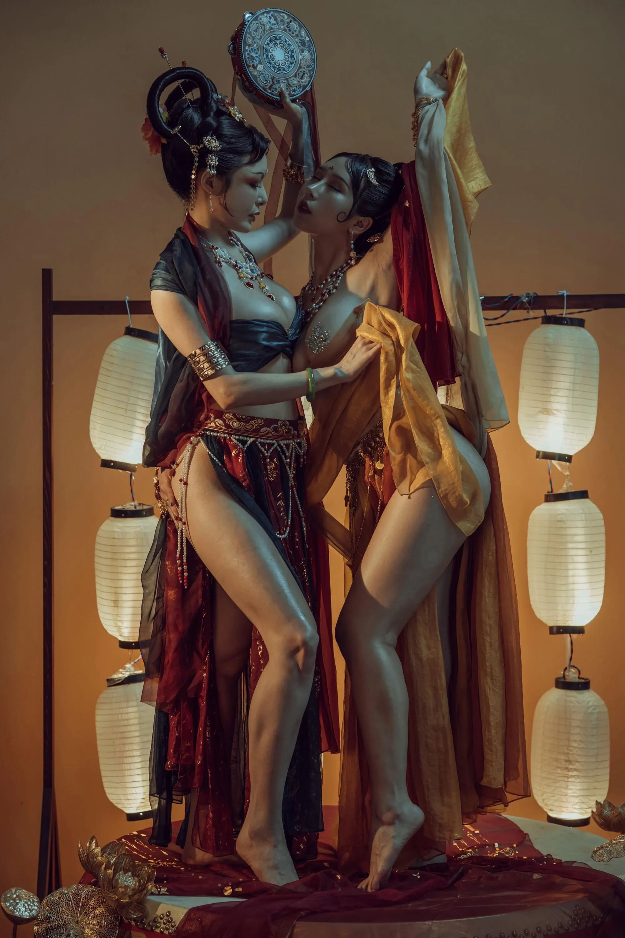 秋和柯基 – NO.051 奶桃 红尘梦 [40P]插图1
